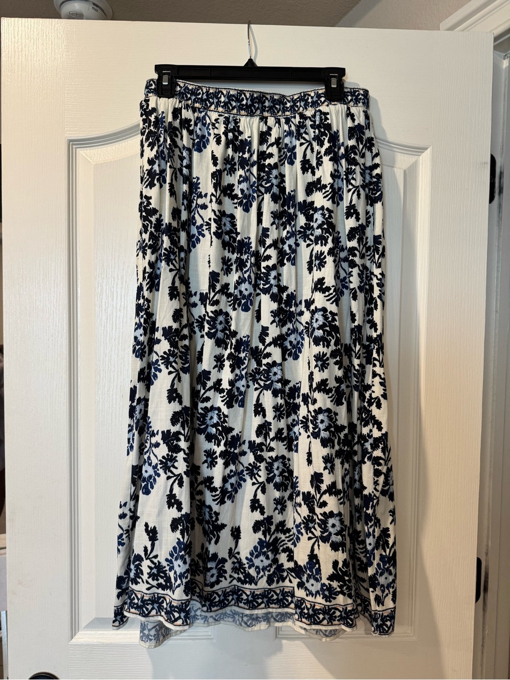 Max Studio White Maxi Skirt with Navy Floral Pattern